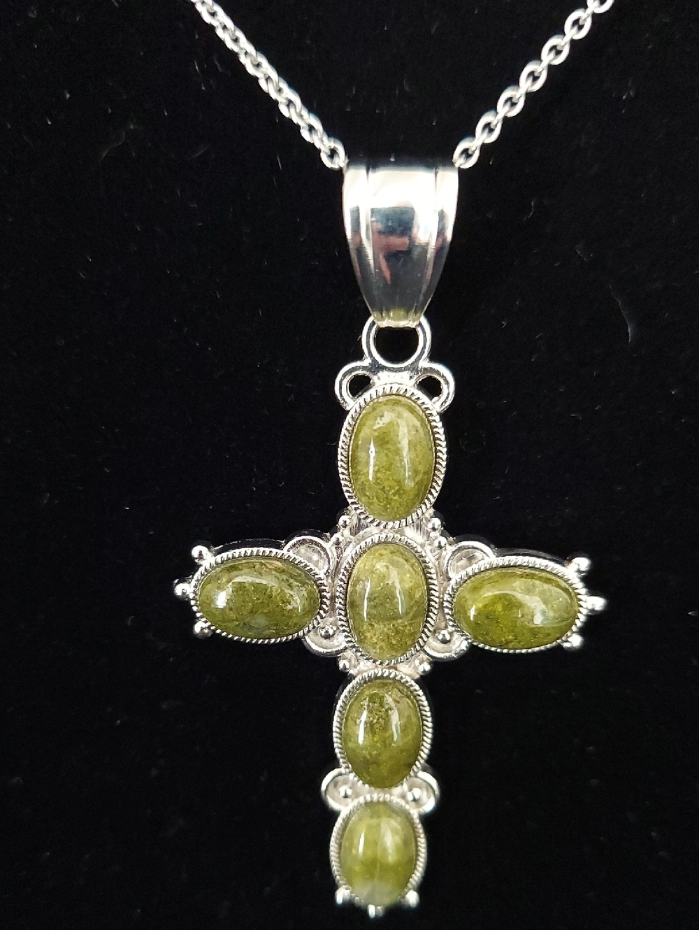 Unakite Pendant In Silver-tone